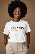 Bana Bilaka Melanin Manifesto — t-shirt blanc porté par une femme afro, portrait éditorial premium